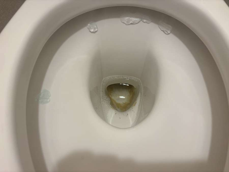 兵庫県尼崎市のトイレクリーニングの作業前1