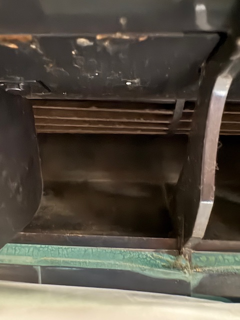 北海道札幌市中央区の壁掛けエアコンの作業前1