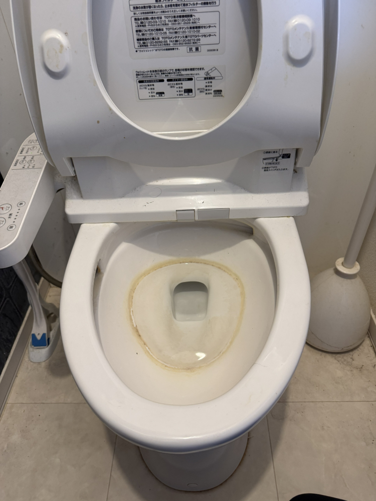 兵庫県姫路市のトイレクリーニングの作業前1