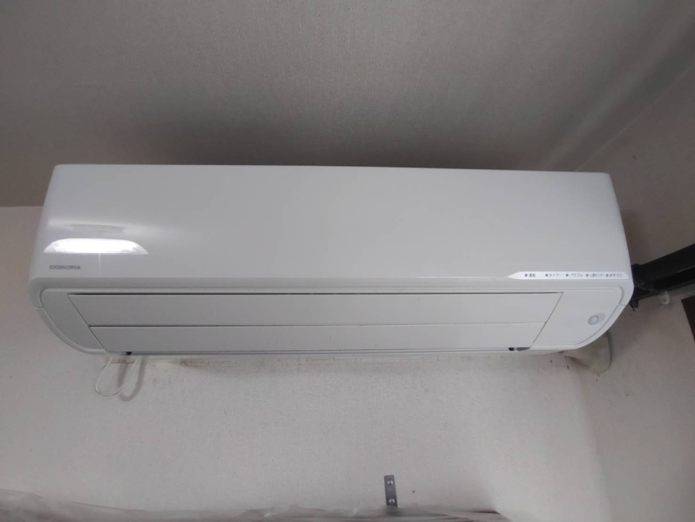 東京都杉並区西荻南のお掃除機能付きエアコンの作業前1