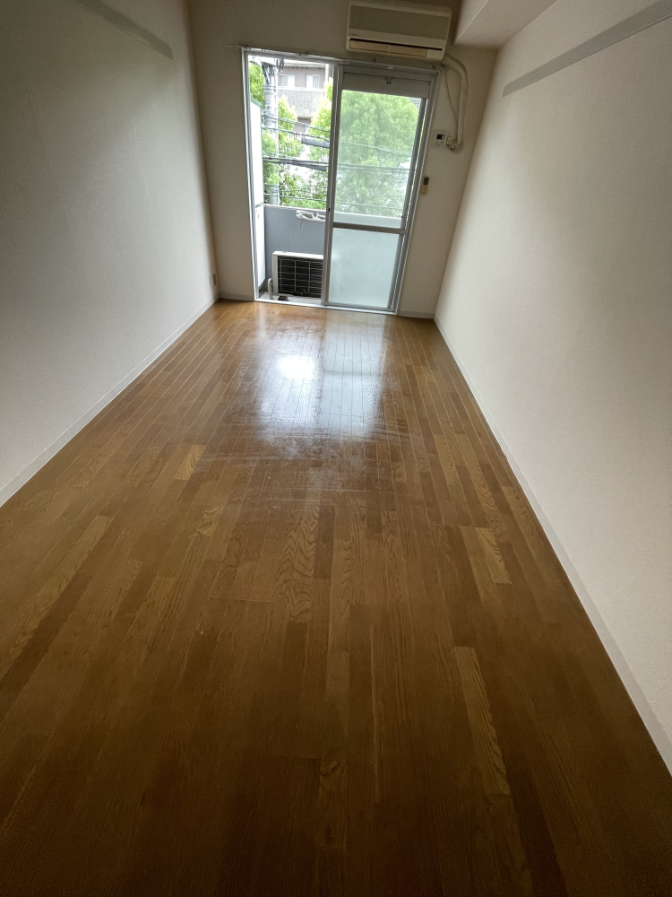 東京都世田谷区の賃貸住宅退去後の原状回復クリーニングの作業前1