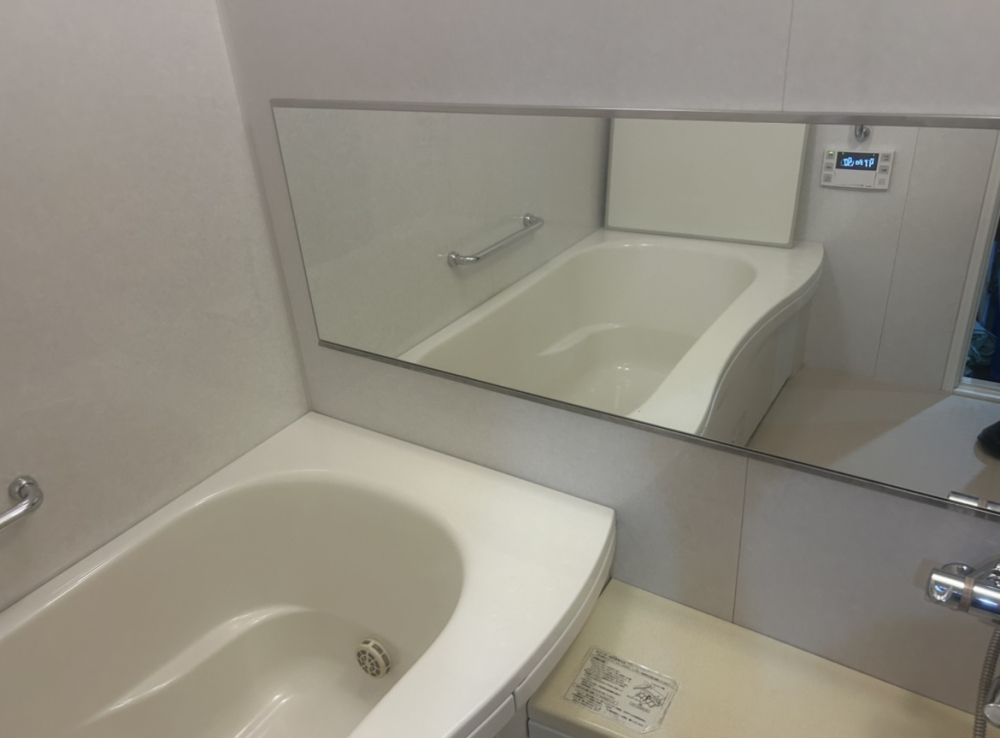 千葉県松戸市新松戸の浴室・お風呂クリーニングの作業後2