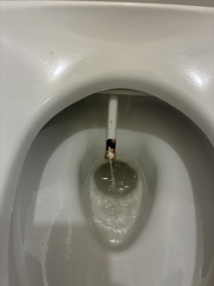 愛知県名古屋市中区のトイレクリーニングの作業前2