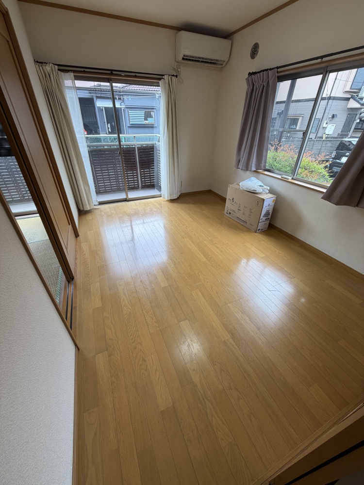 埼玉県狭山市の賃貸住宅退去後の原状回復クリーニングの作業前3