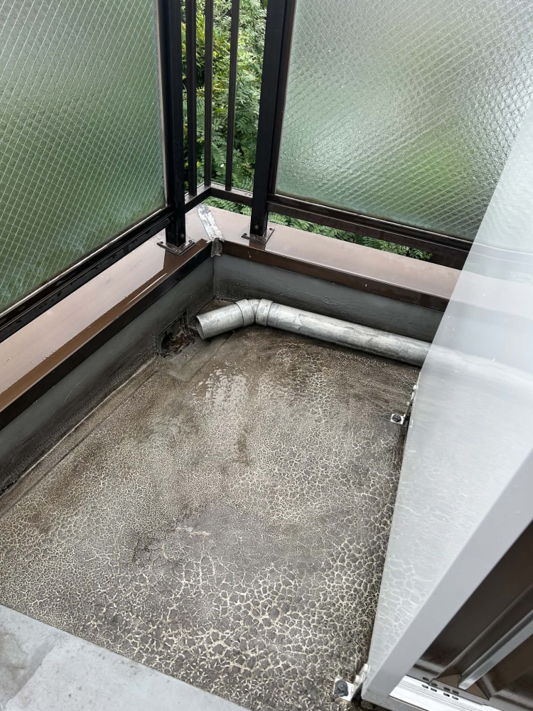 東京都練馬区のベランダ・バルコニークリーニングの作業後1