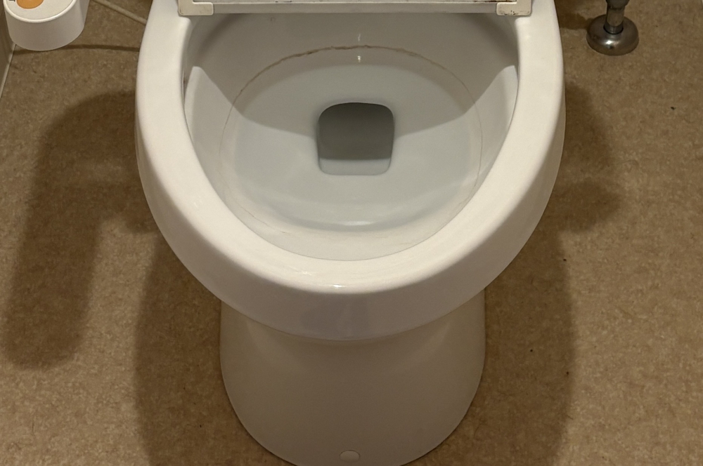 静岡県浜松市中央区のトイレクリーニングの作業前1