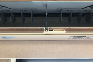 千葉県松戸市常盤平の壁掛けエアコンの作業前1