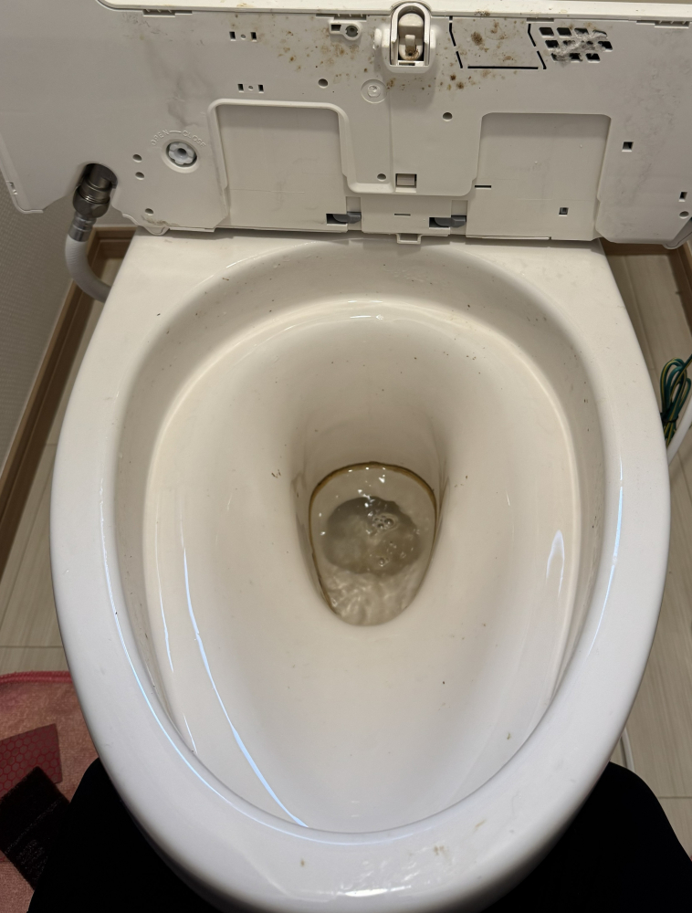 兵庫県明石市のトイレクリーニングの作業前1