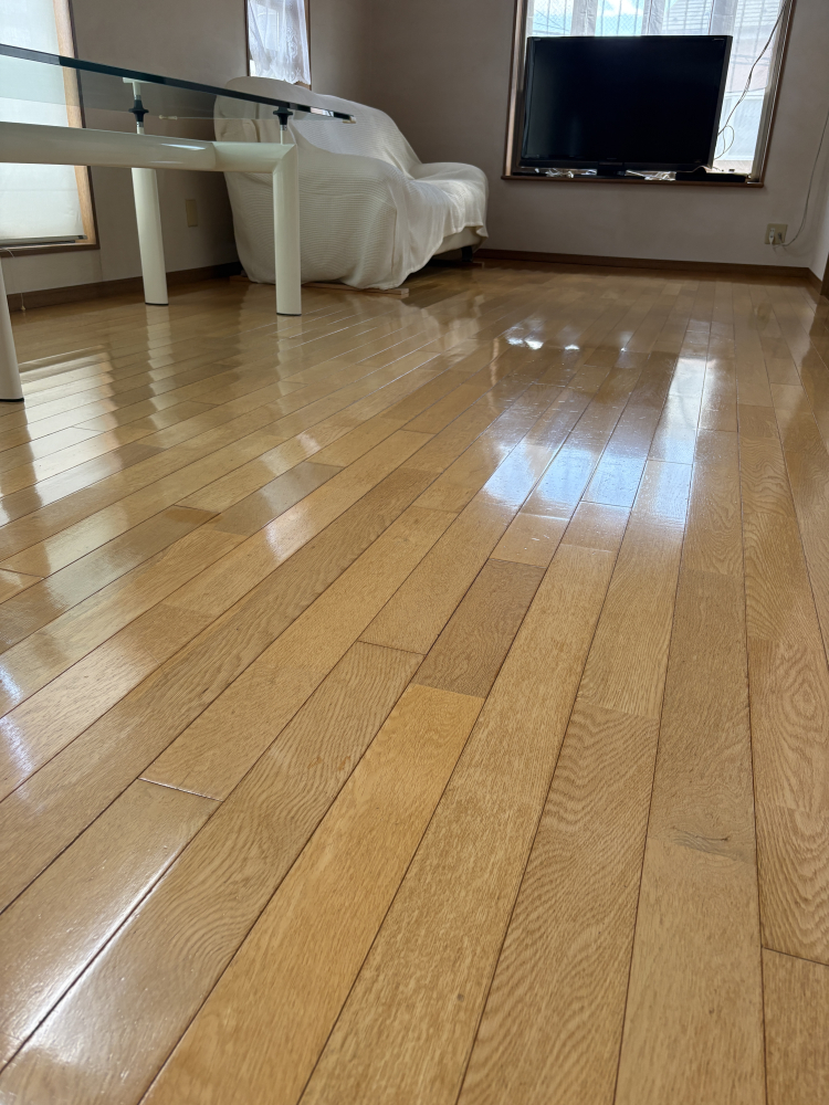 神奈川県小田原市のフローリングクリーニングの作業後2