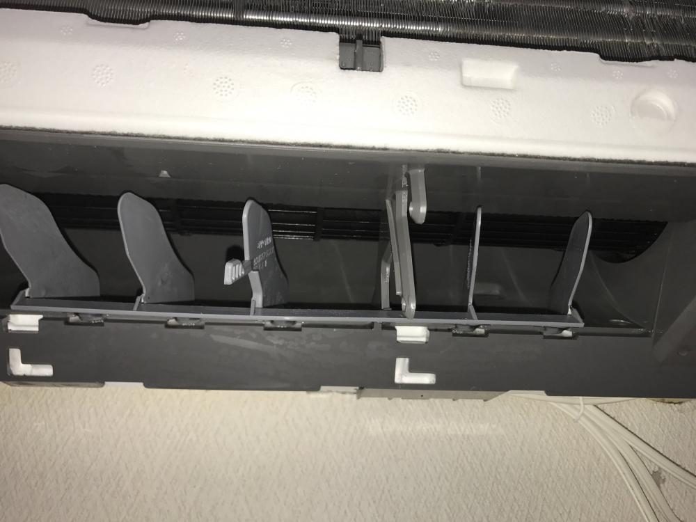 東京都西東京市柳沢の壁掛けエアコンの作業後2