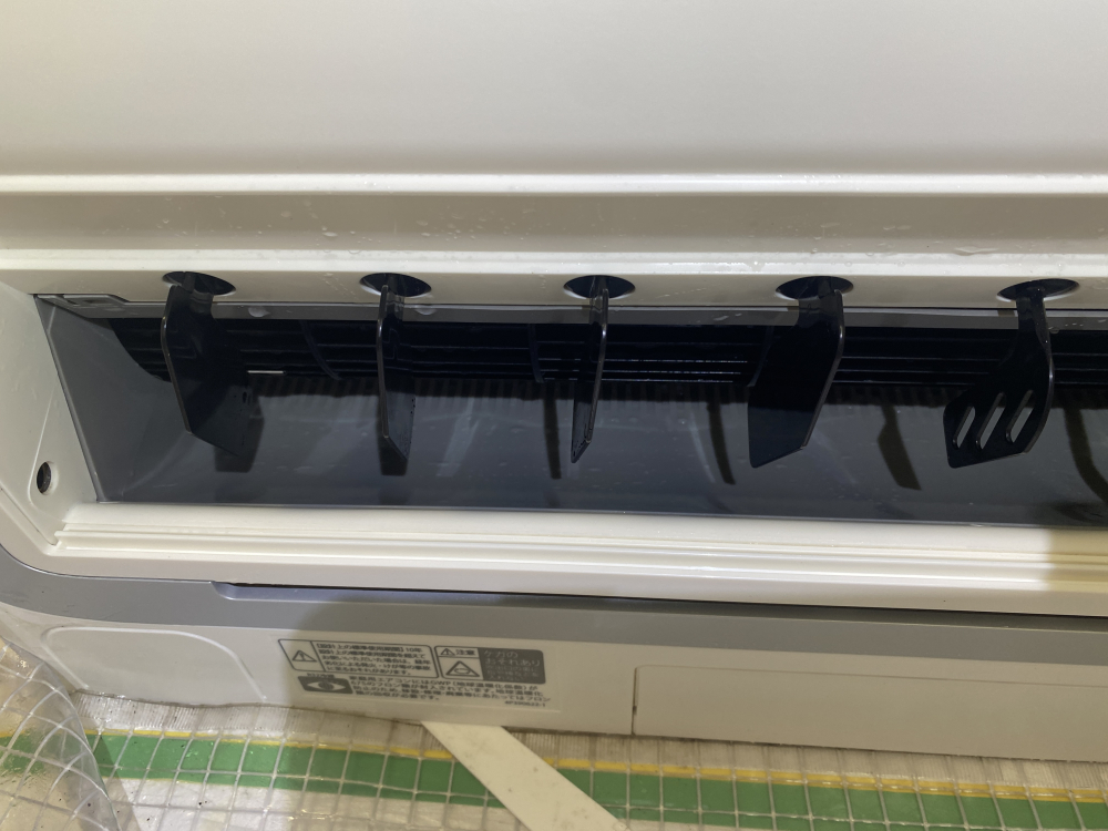広島県広島市中区のお掃除機能付きエアコンの作業後1