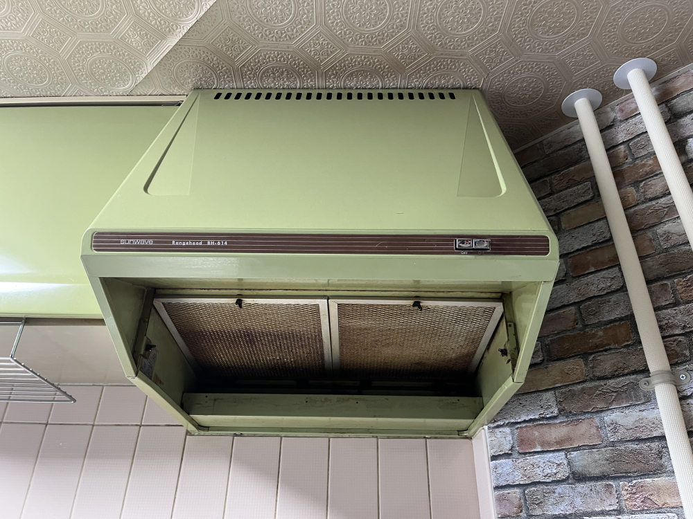 北海道札幌市西区のレンジフードクリーニングの作業前3