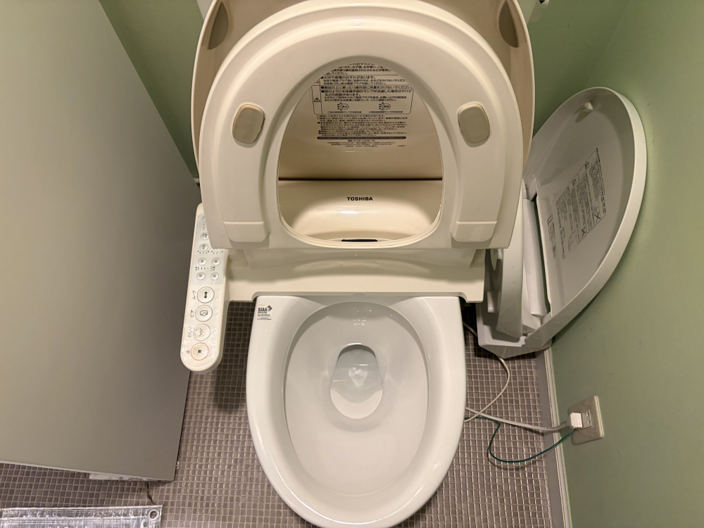 東京都世田谷区のトイレクリーニングの作業後1