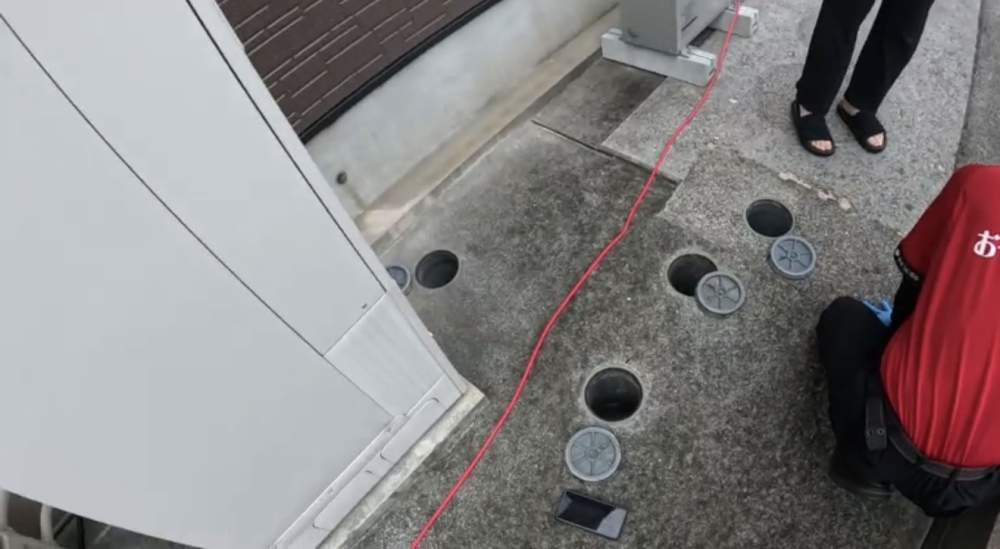 福岡県福津市の排水管洗浄の作業前3