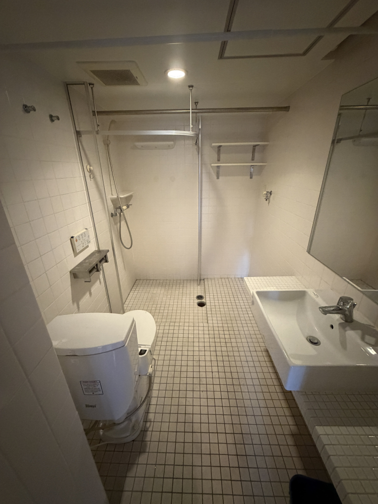 福岡県福岡市中央区警固の賃貸住宅退去後の原状回復クリーニングの作業前1