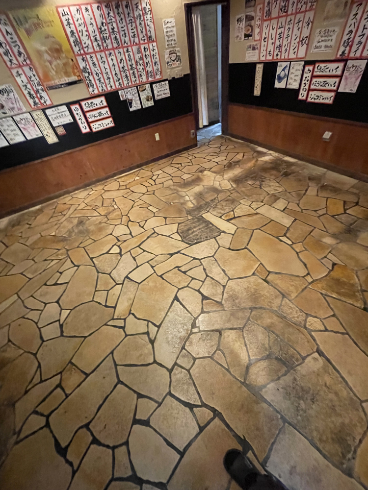 京都府京都市右京区太秦の店舗清掃の作業前3