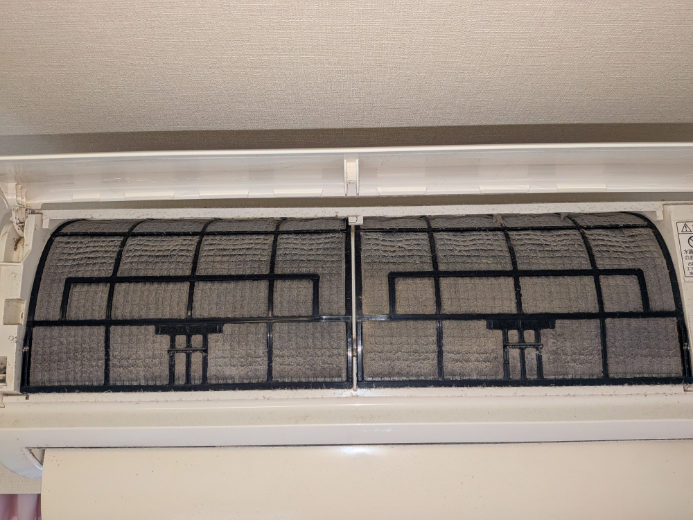 東京都世田谷区瀬田の壁掛けエアコンの作業前1