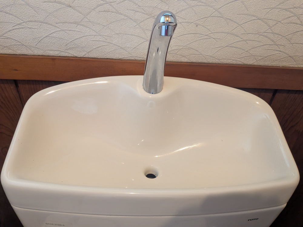 千葉県千葉市花見川区のトイレクリーニングの作業後1