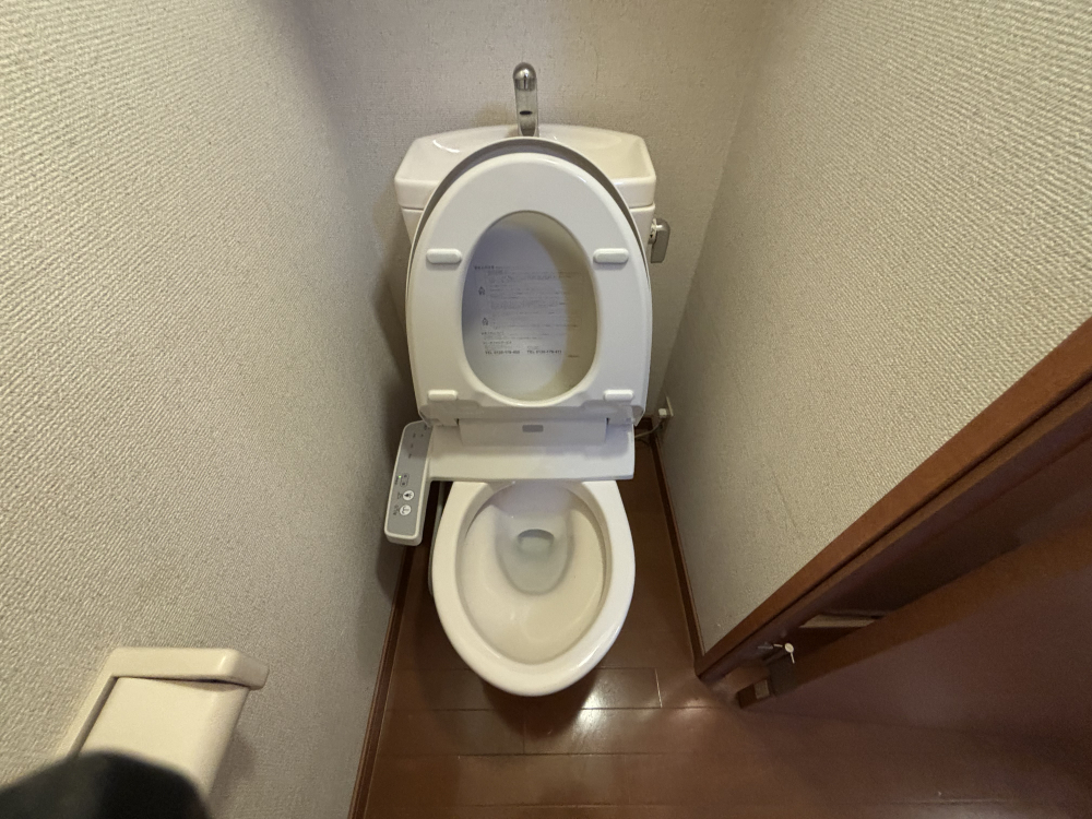 埼玉県入間郡毛呂山町の社宅・社員寮の原状回復クリーニングの作業前2