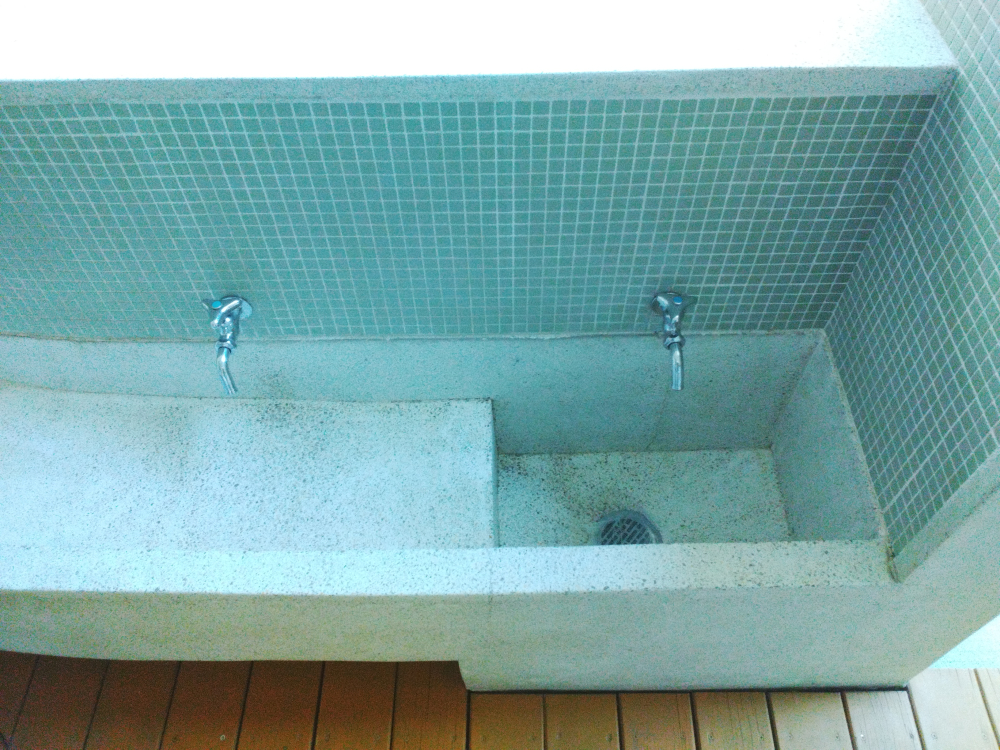 鹿児島県鹿児島市の教育施設清掃の作業後1
