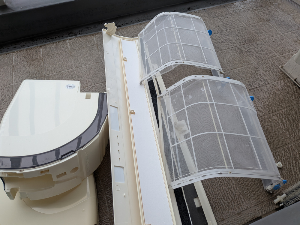 東京都練馬区光が丘のお掃除機能付きエアコンの作業後2