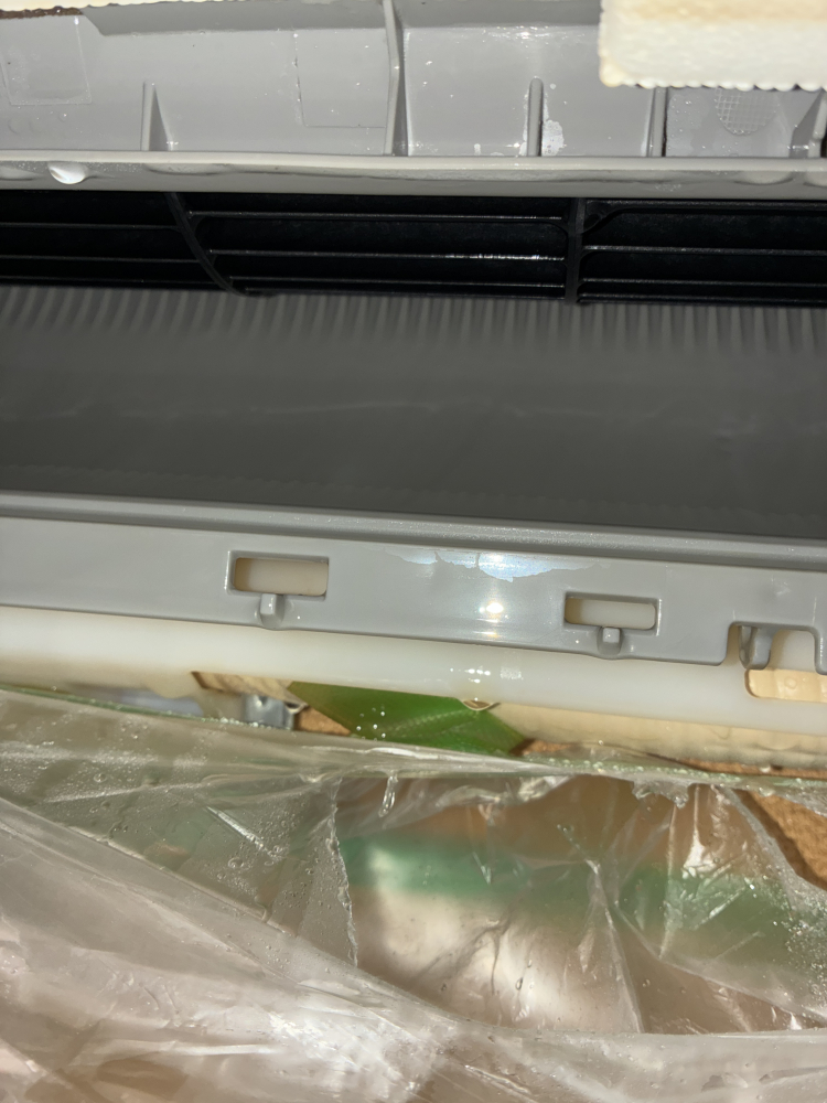 大阪府大阪市旭区新森のお掃除機能付きエアコンの作業後3