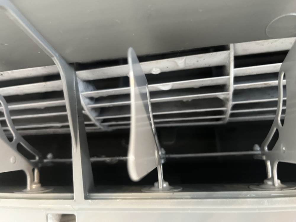 大阪府茨木市天王のお掃除機能付きエアコンの作業後1