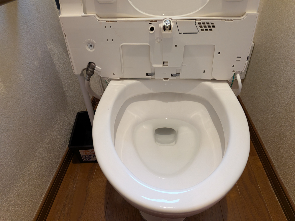 愛知県半田市のトイレクリーニングの作業後1