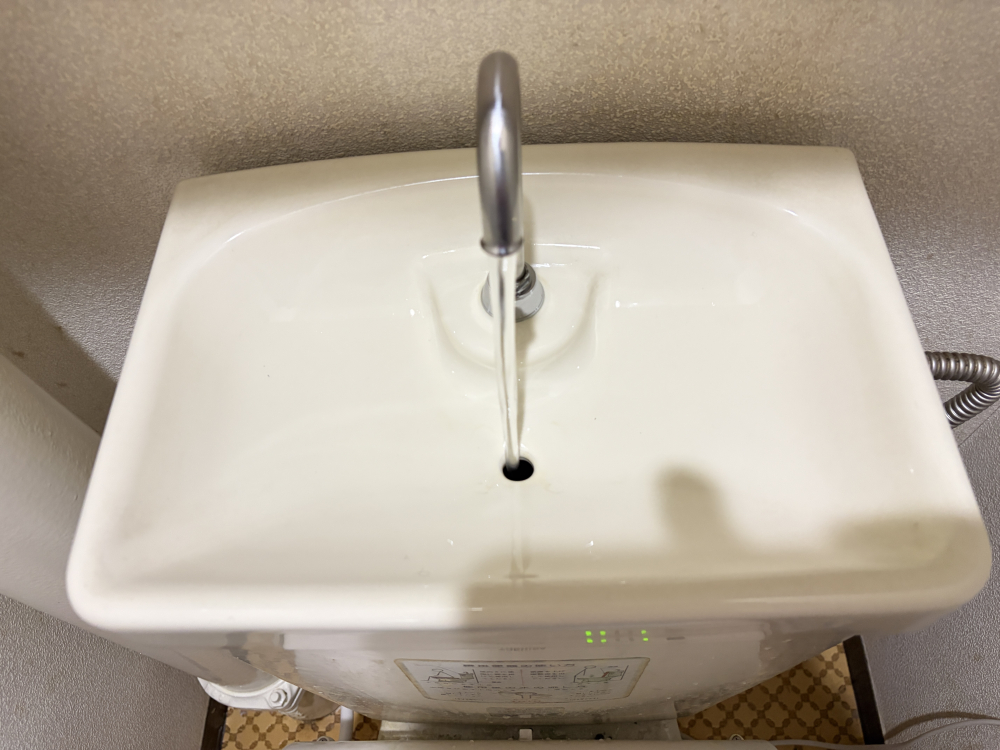 神奈川県横浜市旭区のベランダ・バルコニークリーニングの作業後1