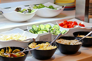 大型ビュッフェレストランのイメージ