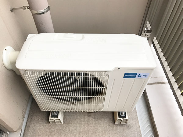 室外機、給湯器の表面清掃