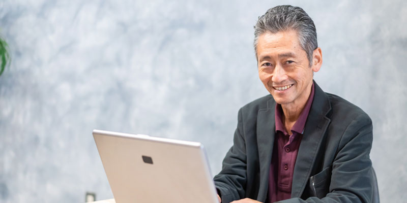 【2025年最新】本業をリタイアして副業収入で生きる！FIREをブラッシュアップした「サイドFIRE」の考え方＆相性の良い仕事をご紹介！