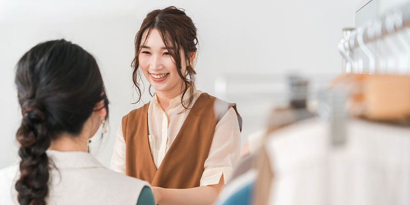 【ブラック度チェックリスト付き】アパレル店長は本当に“ブラック”なのか？働き方を見直すためのヒント