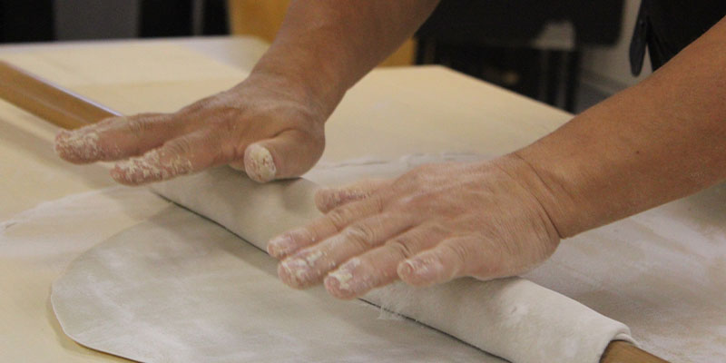 趣味を仕事に変える退職後の人生設計術｜“好き”を収入にする5つのステップ