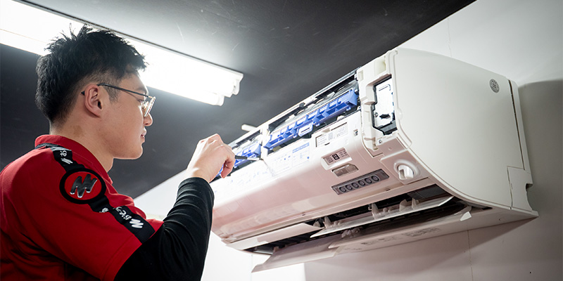 弱冠23歳！若手オーナーに「起業のきっかけ」や「仕事のコツ」を聞いてみました！｜おそうじ革命川崎南町店にインタビュー