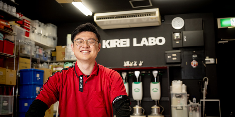 弱冠23歳！若手オーナーに「起業のきっかけ」や「仕事のコツ」を聞いてみました！｜おそうじ革命川崎南町店にインタビュー